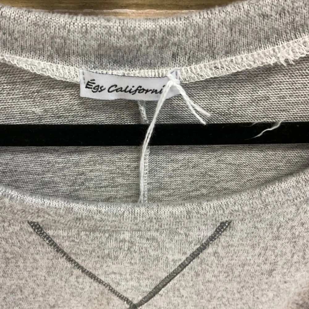 Oversized Raglan Top - Picture 2 of 4